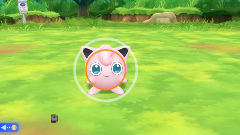 La Poké Ball Plus hace que sea más fácil atrapar Pokémon salvajes que usando los mandos normales.